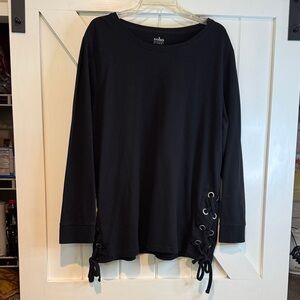 Soho Black Long Sleeve Lace-Up Side Hoodie